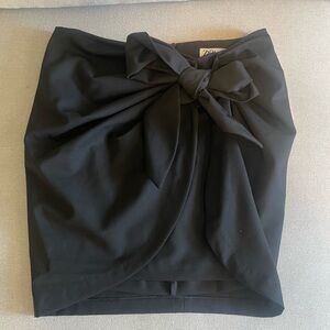 Zara Black Wrap Mini Skirt Bow Detail Size Small NWT